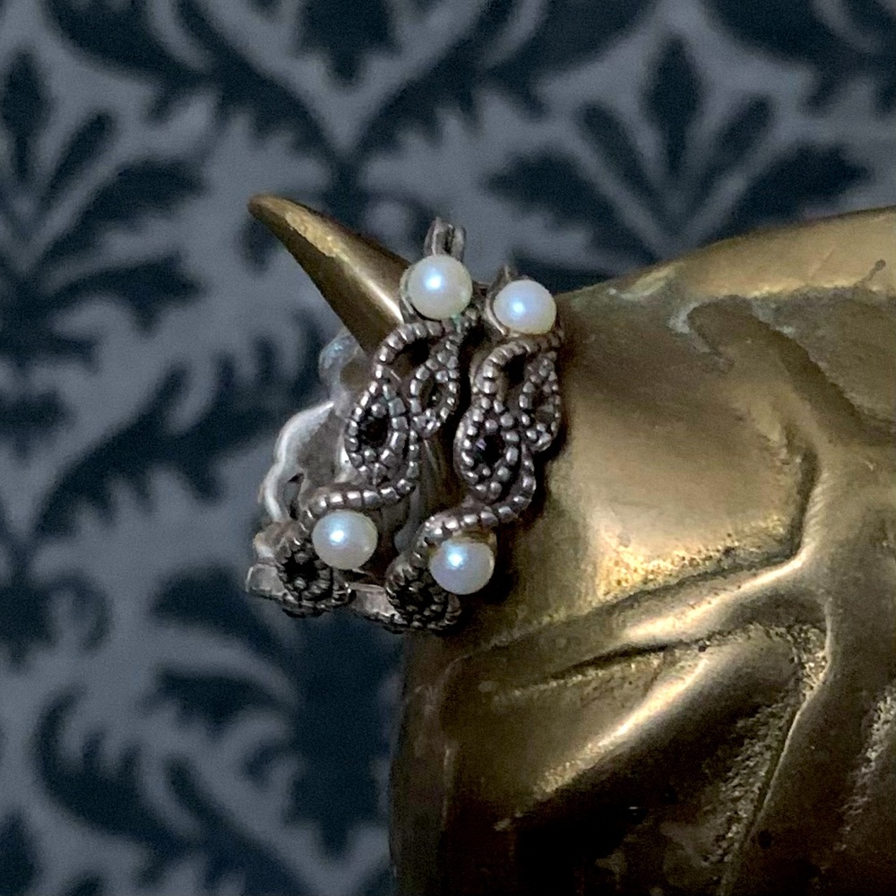 Vintage Black Crystal Faux Pearl Marcasite silver earrings